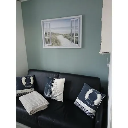 With 0 Bedrooms Semesterbostad *